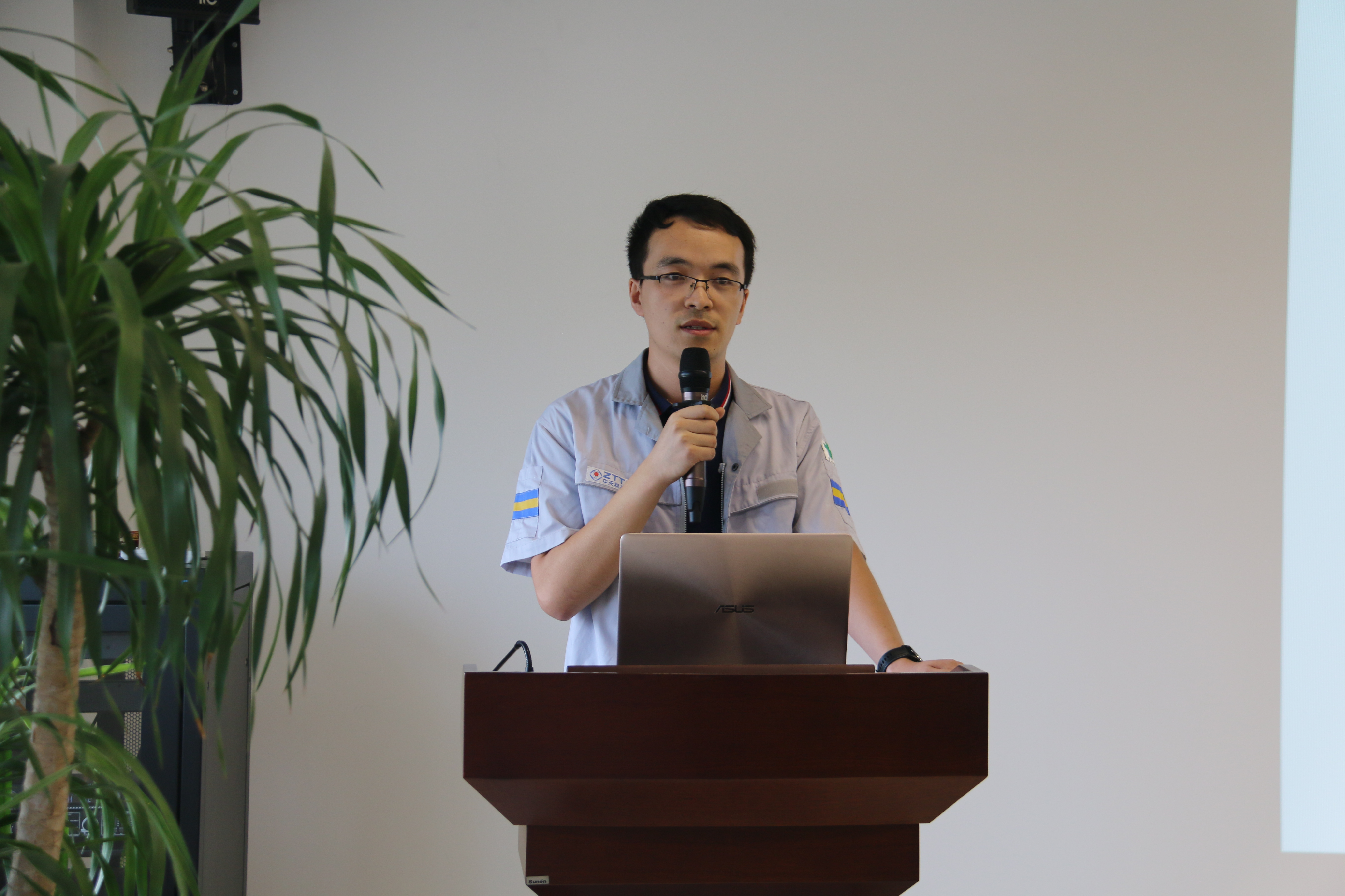 首页| 凯发K8国际·天生赢家一触即发