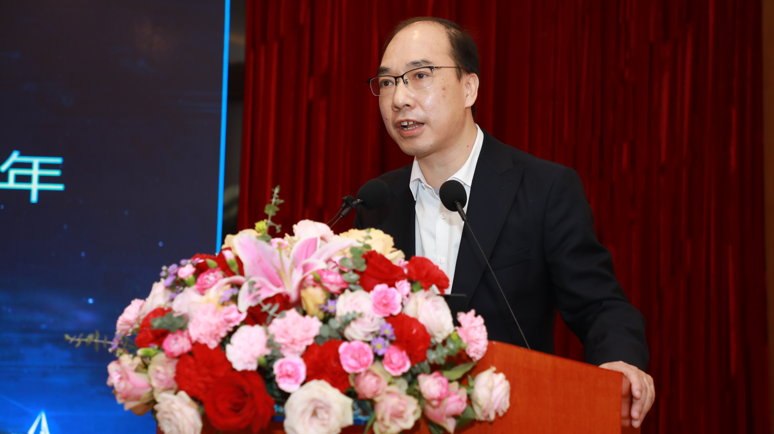 首页| 凯发K8国际·天生赢家一触即发